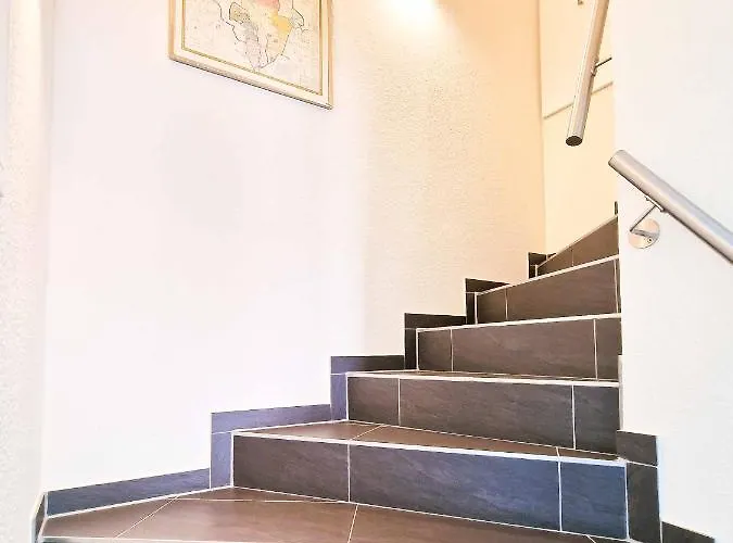 De Moehlenkieker 4 *